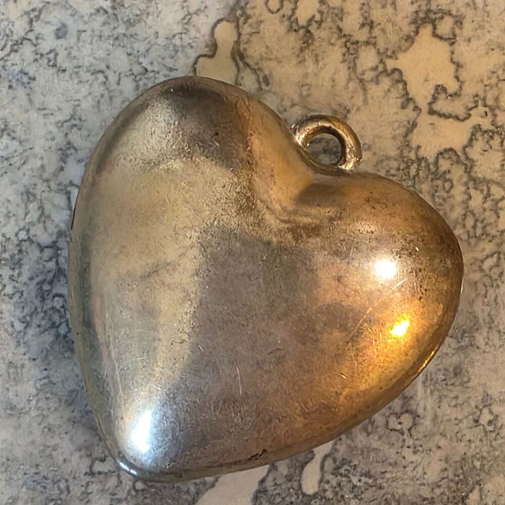 Vintage Puffy Silver‎ Heart Pendant Charm 9.84g